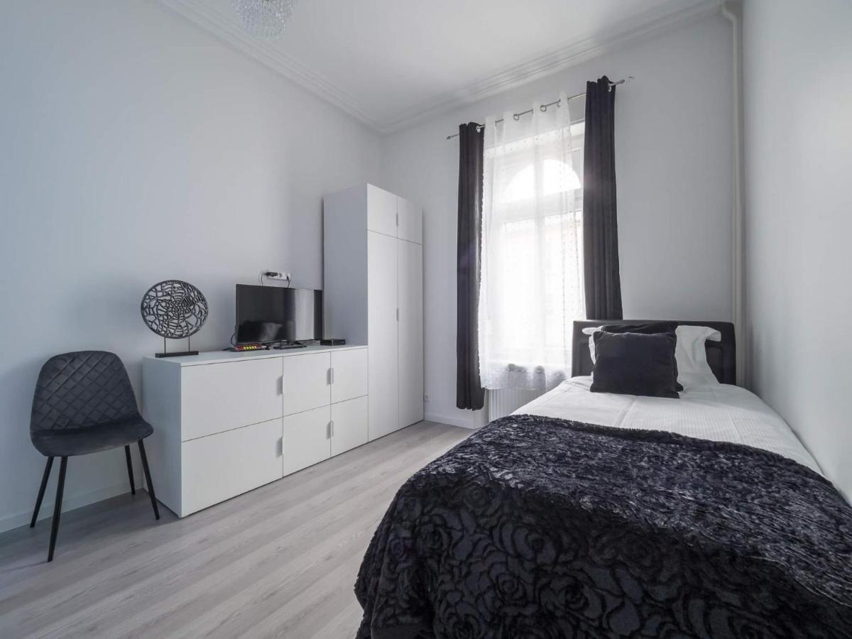 Executive Single Room With En-Suite In Guest House City Centre Luxembourg Exterior photo