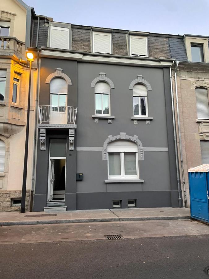 Executive Single Room With En-Suite In Guest House City Centre Luxembourg Exterior photo